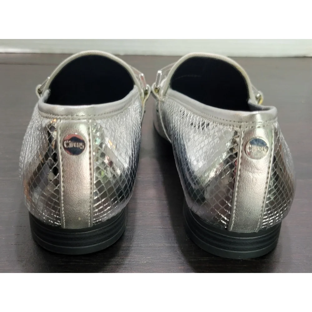Circus by Sam Edelman step out
